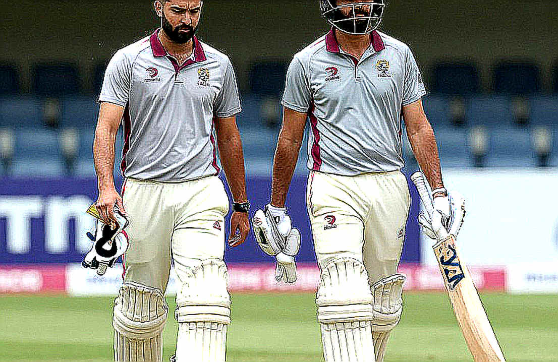এশিয়া কাপের রিভিউ-খাতা: যে চার সেকেন্ডে ম্যাচ ঘোরে, আর যে ডেটা কেউ রাখে না