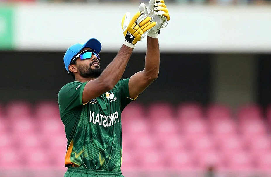 খালি লেজার: ক্রিকেটের সিদ্ধান্ত-শৃঙ্খল যখন প্রমাণহীন — ডেটা-সততা, VAR এবং অপরিবর্তনীয় রেকর্ডের পাঠ খালি লেজার: ক্রিকেটের সিদ্ধান্ত-শৃঙ্খল যখন প্রমাণহীন — ডেটা-সততা, VAR এবং অপরিবর্তনীয় রেকর্ডের পাঠ