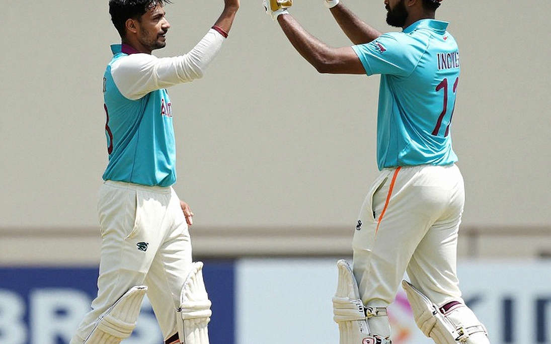 ক্রিকেটের ট্রান্সফার খাতা এখন অন-চেইন: টোকেন, রসিদ আর অদৃশ্য কমিশনের নতুন শৃঙ্খল ক্রিকেটের ট্রান্সফার খাতা এখন অন-চেইন: টোকেন, রসিদ আর অদৃশ্য কমিশনের নতুন শৃঙ্খল