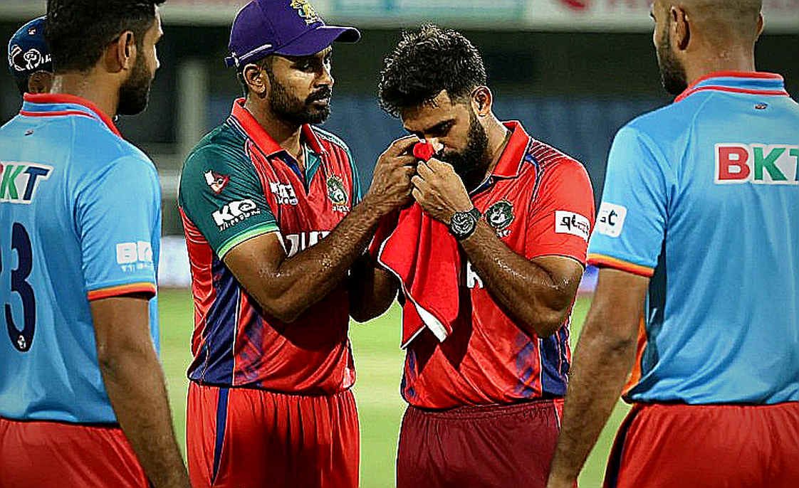 ১১,০০০ রানের ক্লাবে স্মিথ: একটি মাইলফলকের নিচে লুকানো অস্ট্রেলিয়ার ব্যাটিং সংকট