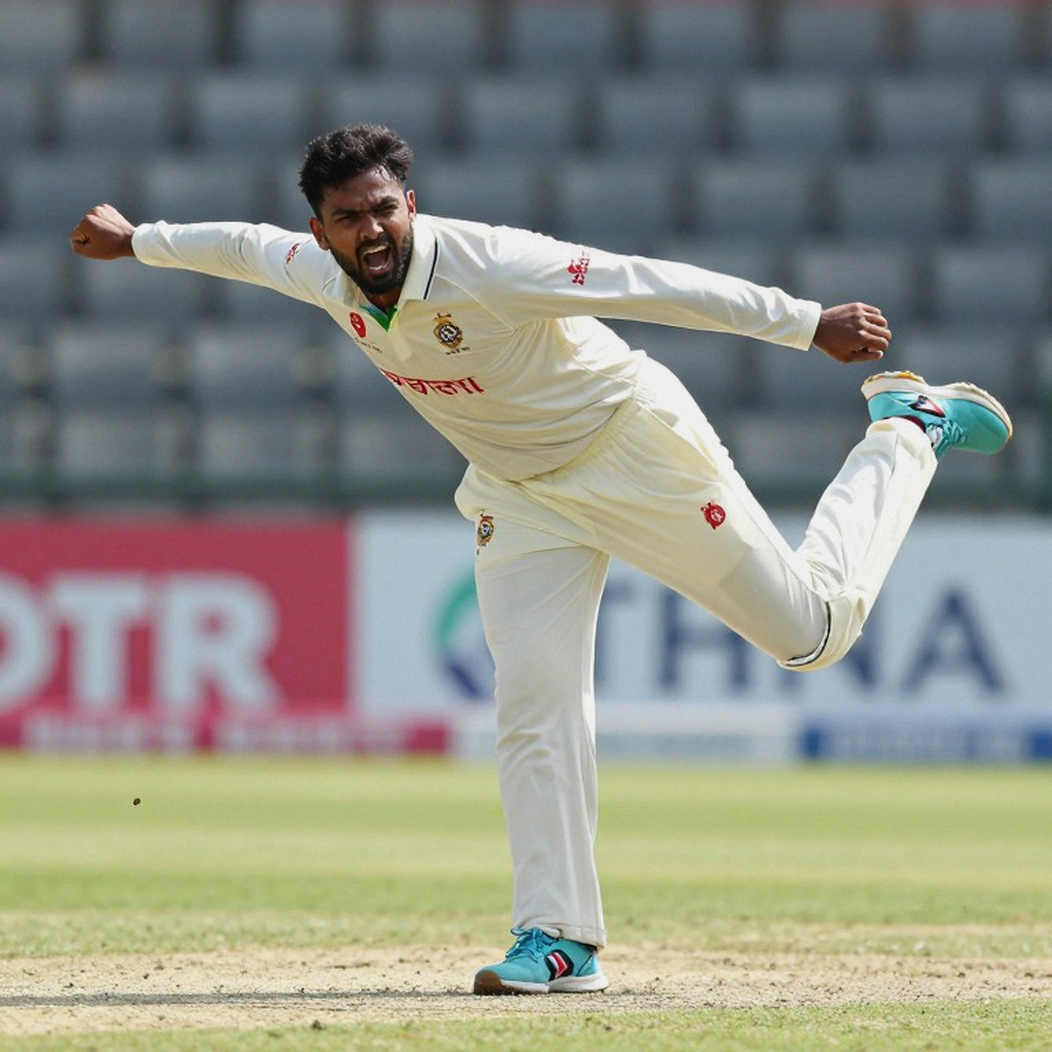ভারত-বাংলাদেশ টেস্ট সিরিজে দুর্দান্ত জয়: কোন নিয়ম ভেঙেছে বিশ্ব রেকর্ড? ভারত-বাংলাদেশ টেস্ট সিরিজে দুর্দান্ত জয়: কোন নিয়ম ভেঙেছে বিশ্ব রেকর্ড?