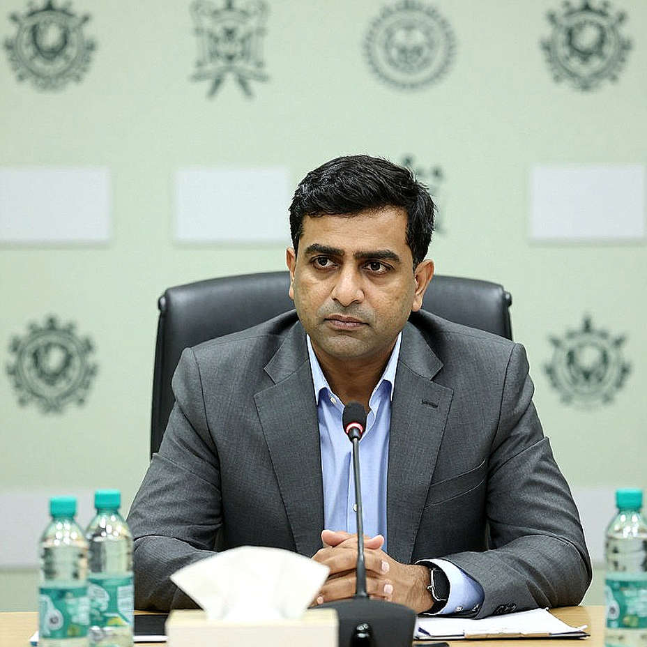 অধিনায়কের বদল নয়, টি-টোয়েন্টি পরিচয়ের নিঃশব্দ পুনর্লিখন অধিনায়কের বদল নয়, টি-টোয়েন্টি পরিচয়ের নিঃশব্দ পুনর্লিখন