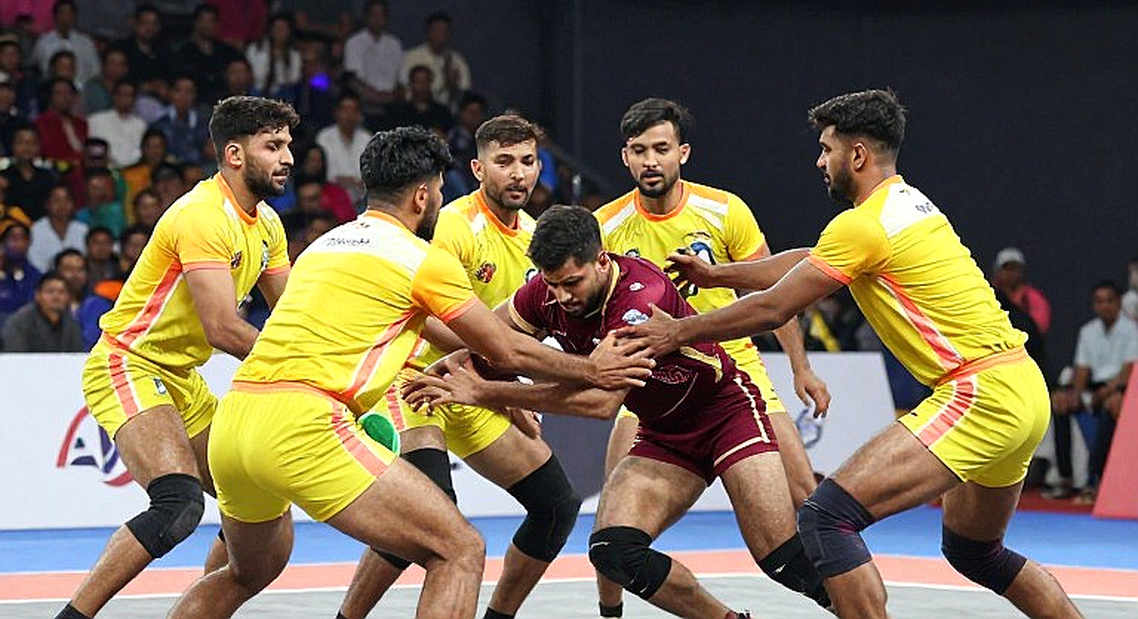 চারটি সোনা, একটি প্রশ্নচিহ্ন: নারী কবাড্ডির পদক-তালিকা যেভাবে আসল গল্পটা ঢেকে রাখে চারটি সোনা, একটি প্রশ্নচিহ্ন: নারী কবাড্ডির পদক-তালিকা যেভাবে আসল গল্পটা ঢেকে রাখে