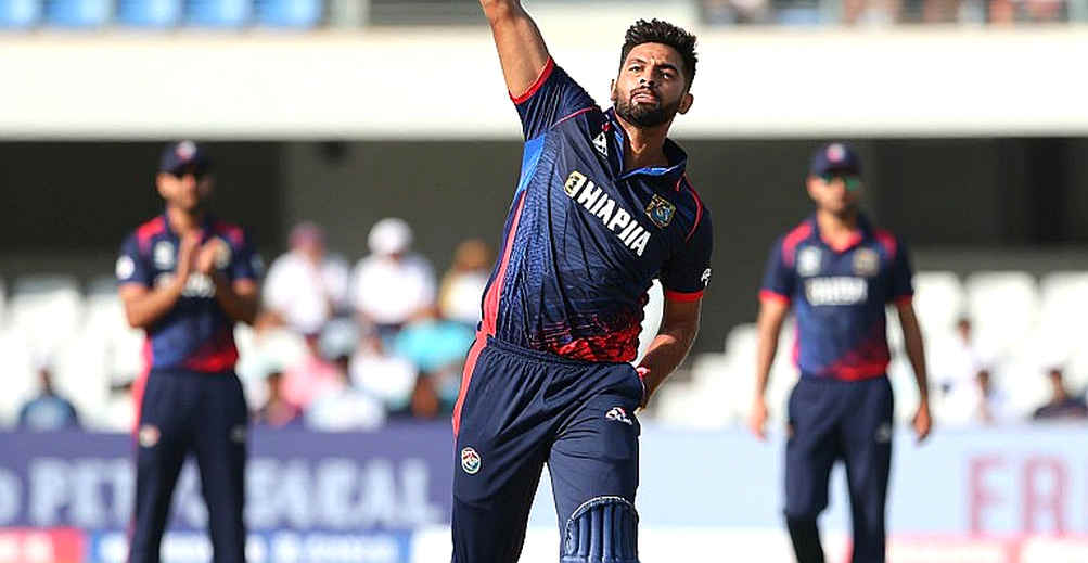 ক্যান্ডি-দাম্বুলার পিচ আর ফ্র্যাঞ্চাইজি ক্যালেন্ডারের ফাঁদে ইংল্যান্ডের শ্রীলঙ্কা সফর ক্যান্ডি-দাম্বুলার পিচ আর ফ্র্যাঞ্চাইজি ক্যালেন্ডারের ফাঁদে ইংল্যান্ডের শ্রীলঙ্কা সফর
