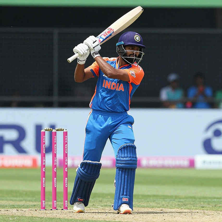 Empty Rooms, Full Suspicion: An Incomplete File in Cricket Analysis's Information Chain
