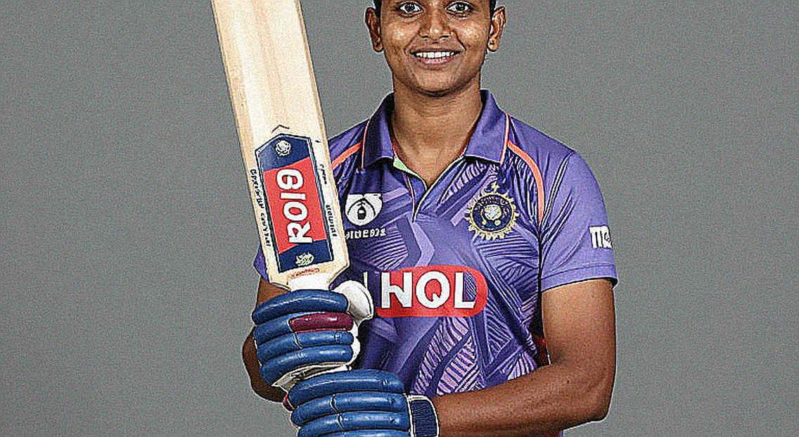 কক্সবাজারের ধীর পিচে রবিনের ২১৬ বলে সেঞ্চুরি: প্রথম শ্রেণির ব্যাটিংয়ের পাঠ কক্সবাজারের ধীর পিচে রবিনের ২১৬ বলে সেঞ্চুরি: প্রথম শ্রেণির ব্যাটিংয়ের পাঠ