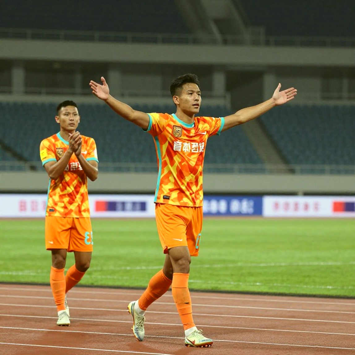 ভুল ঘরে ঢুকে পড়া লাইভ ডেটা: সিঙ্গাপুর গ্র্যান্ড প্রিক্স যখন 'ফুটবল' হয়ে গেল ভুল ঘরে ঢুকে পড়া লাইভ ডেটা: সিঙ্গাপুর গ্র্যান্ড প্রিক্স যখন 'ফুটবল' হয়ে গেল