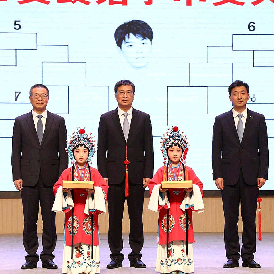 ChessBase Magazine 225: A New Training Edition with Chess Festival Prague 2026 Analysis ChessBase Magazine 225: A New Training Edition with Chess Festival Prague 2026 Analysis