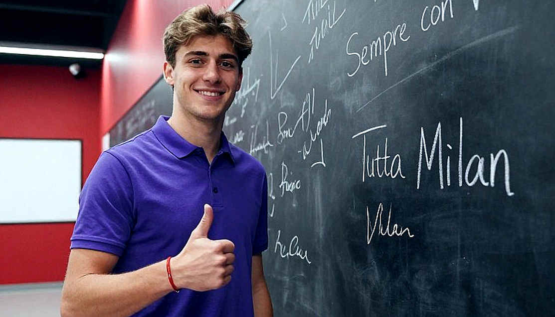 Blockchain and Football's Market: From Fan Token Hype to On-Chain Academy Data