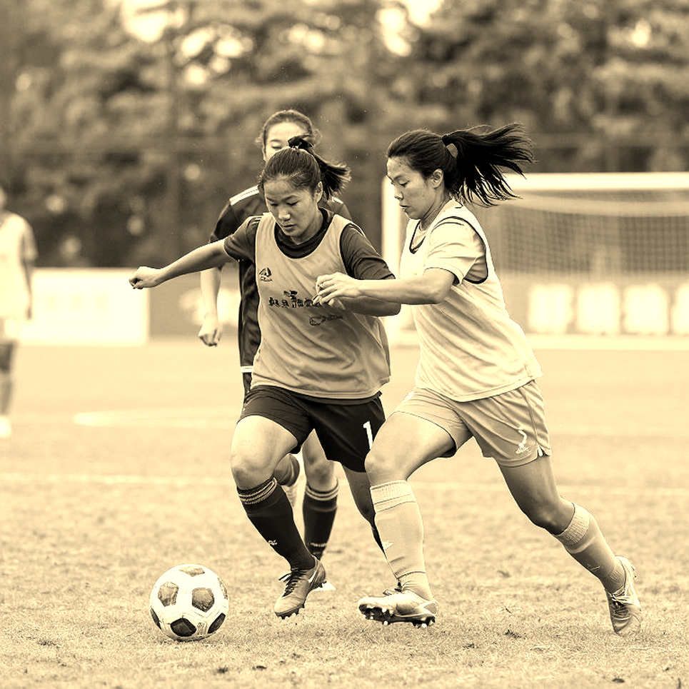 When Blockchain Steps on the Pitch: Football's Economy, Fans and Bangladesh's Long Wait When Blockchain Steps on the Pitch: Football's Economy, Fans and Bangladesh's Long Wait