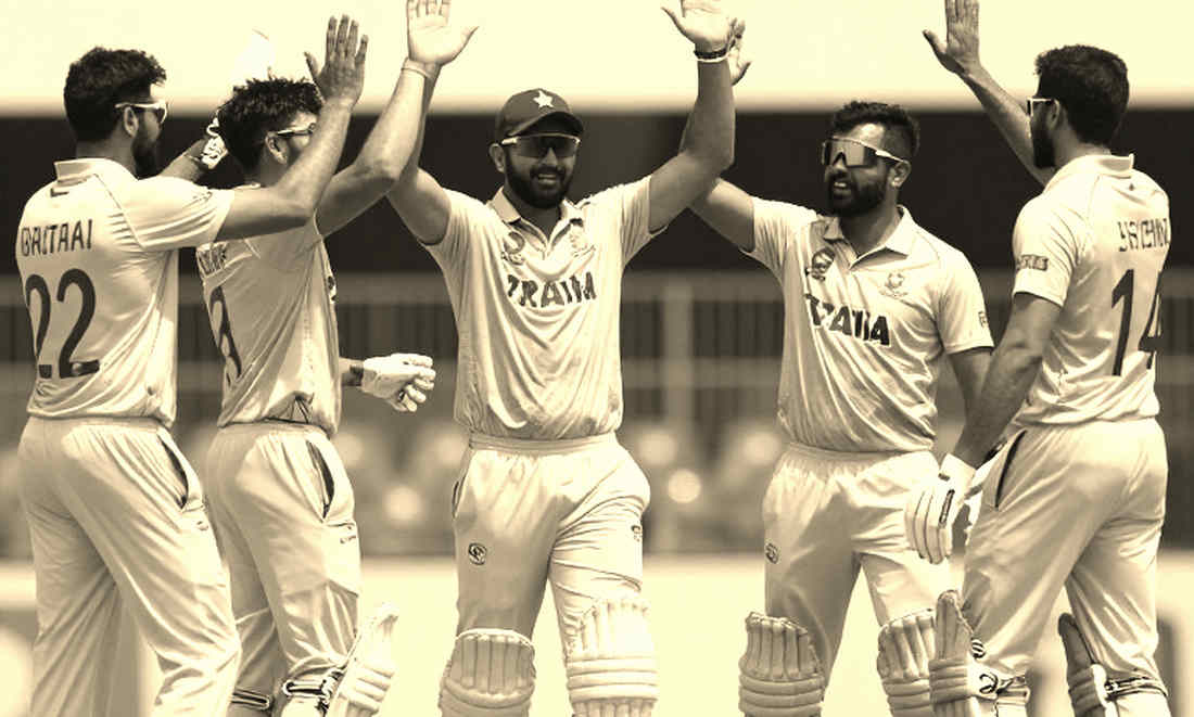 Cricket Strategy in the Blockchain Net: Data, Transfers, and Pitch Geometry Cricket Strategy in the Blockchain Net: Data, Transfers, and Pitch Geometry