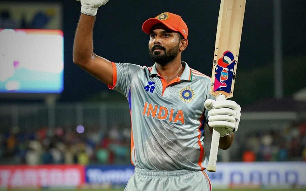 ছয় ওভারে ৯৩: ক্রাইস্টচার্চে ভারতের ‘নির্ভয়’ ব্যাটিংয়ের আসল হিসাব ছয় ওভারে ৯৩: ক্রাইস্টচার্চে ভারতের ‘নির্ভয়’ ব্যাটিংয়ের আসল হিসাব